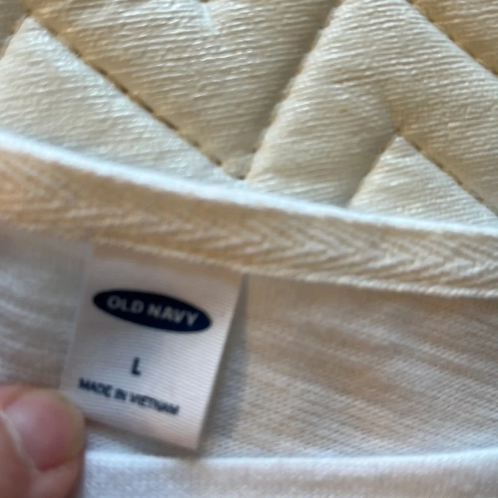 Old Navy 3/4 sleeve striped top (1) - Picture 3 of 6